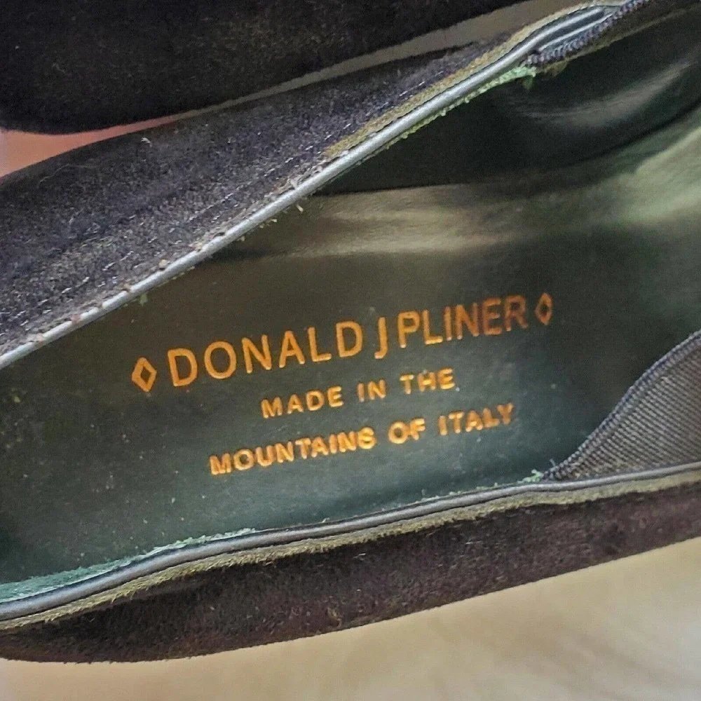 Donald J. Pliner size women